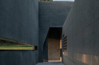 Ink Wash Pool | y.ad studio