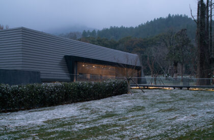 Ink Wash Pool | y.ad studio