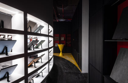 Showroom M5 - TU | TNT Architecture