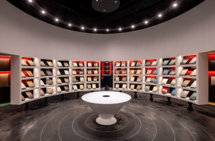 Showroom M5 - TU | TNT Architecture