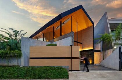 Bernaung House | RAD+ar