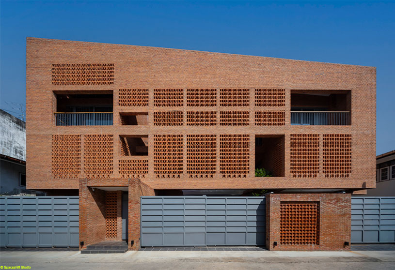 Baan You Yen | Studio Miti