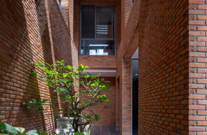 Baan You Yen | Studio Miti