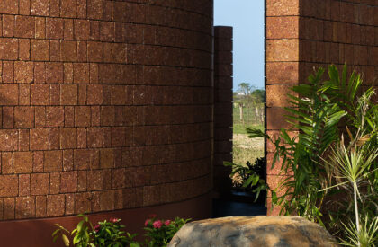 Four Walls | Studio Mango