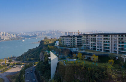 Wanzhou Yongjiang Reception Center | aoe architects