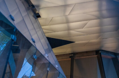 Wanzhou Yongjiang Reception Center | aoe architects