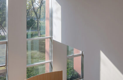 Redge Contemporary Art Center | Atelier Meadow