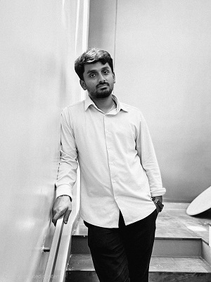 Ar Karthik Selvakumar