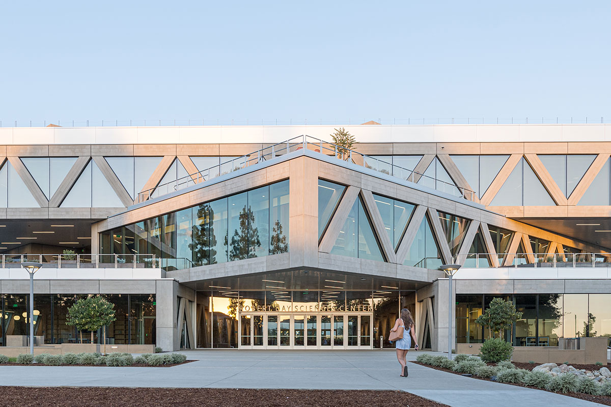 Claremont McKenna College Robert Day Sciences Center | BIG-Bjarke Ingels Group