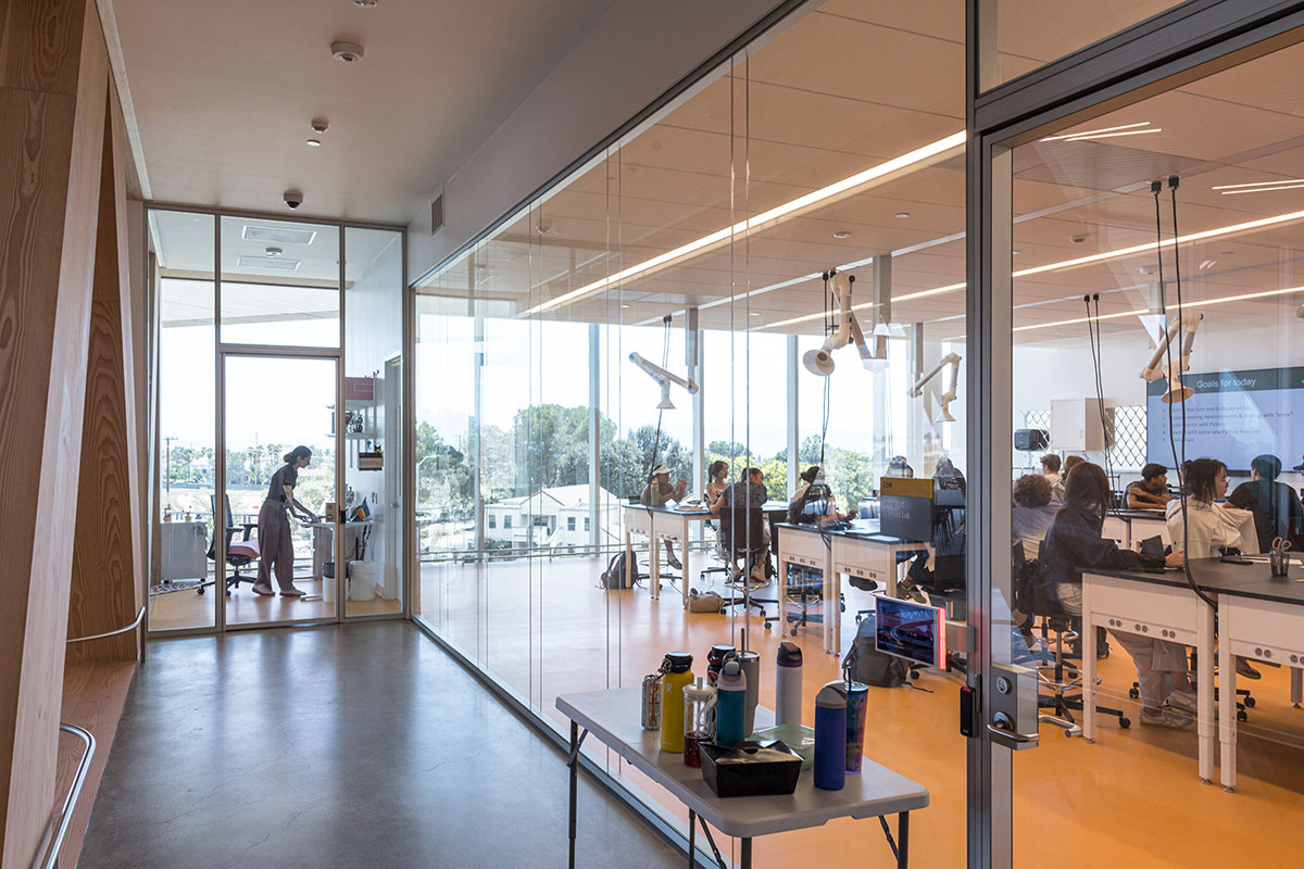 Claremont McKenna College Robert Day Sciences Center | BIG-Bjarke Ingels Group