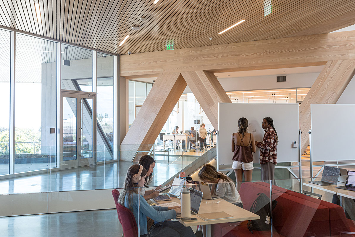 Claremont McKenna College Robert Day Sciences Center | BIG-Bjarke Ingels Group