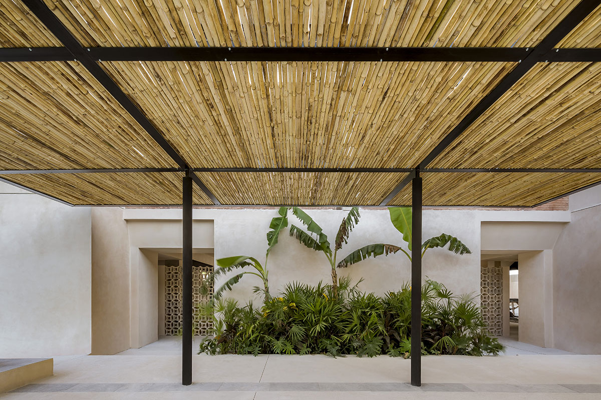 Eugenia Wow Condos | Reyes Ríos + Larrain + Gabriel Konzevik
