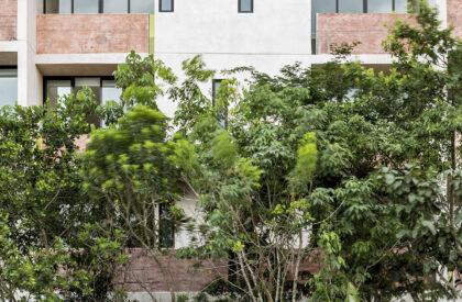Eugenia Wow Condos | Reyes Ríos + Larrain + Gabriel Konzevik