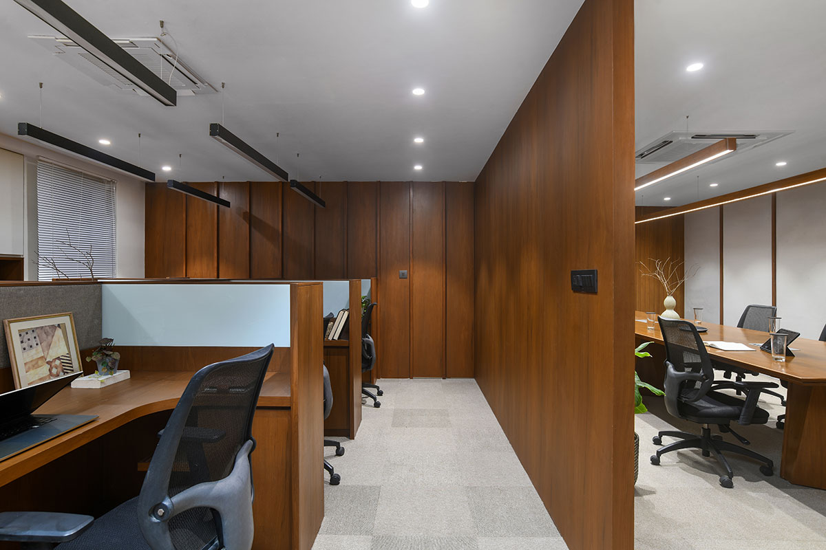 IR Class Office | Studio Modus