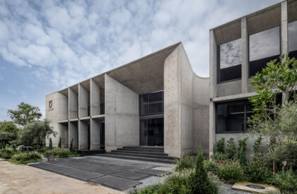 Novolife Headquarters Office | Studio Krubka