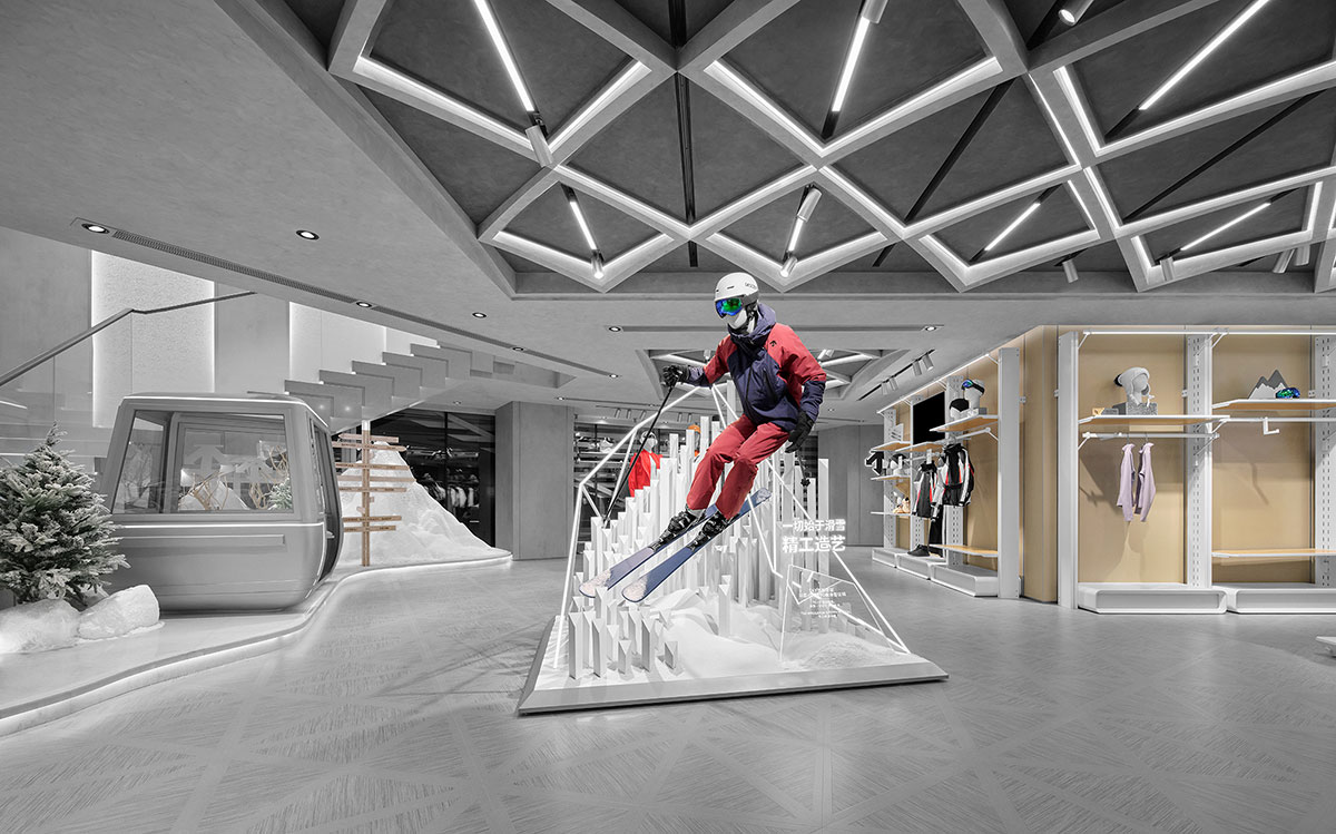 Descente Global Flagship Store | Still Young