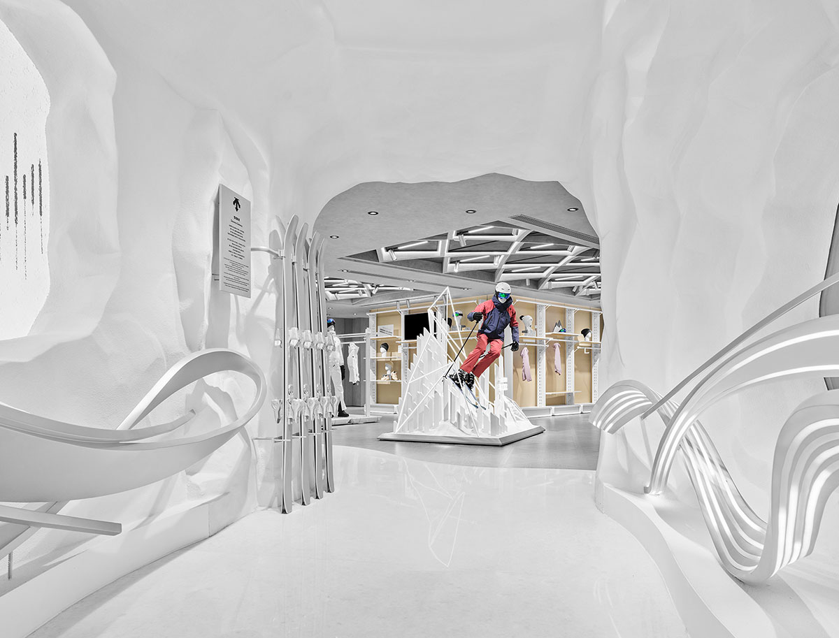 Descente Global Flagship Store | Still Young